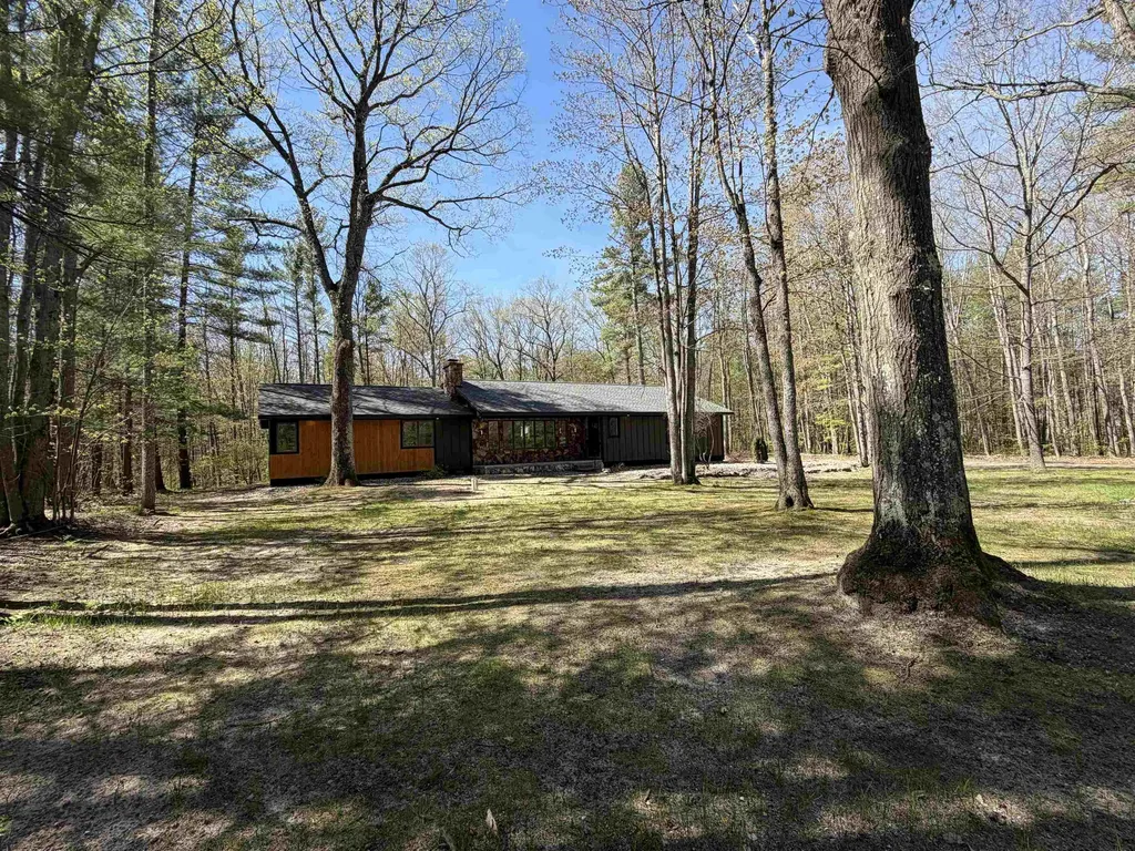 10852 NE Black Bear Road Kalkaska Township MI 49646