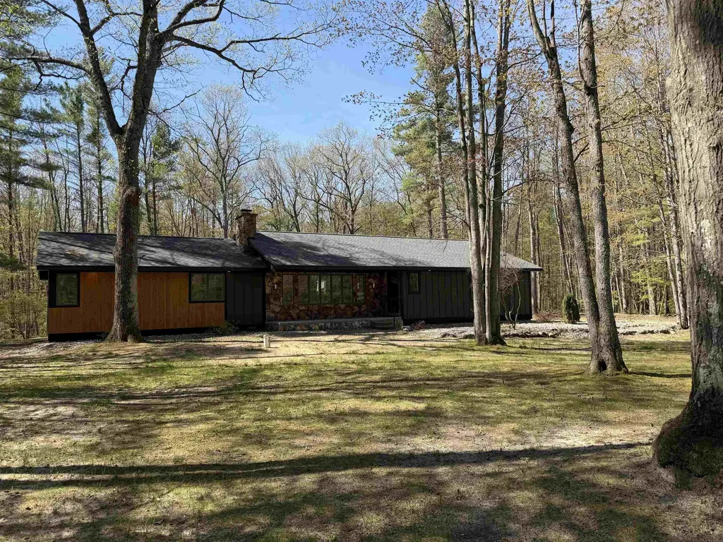 10852 NE Black Bear Road Kalkaska Township MI 49646