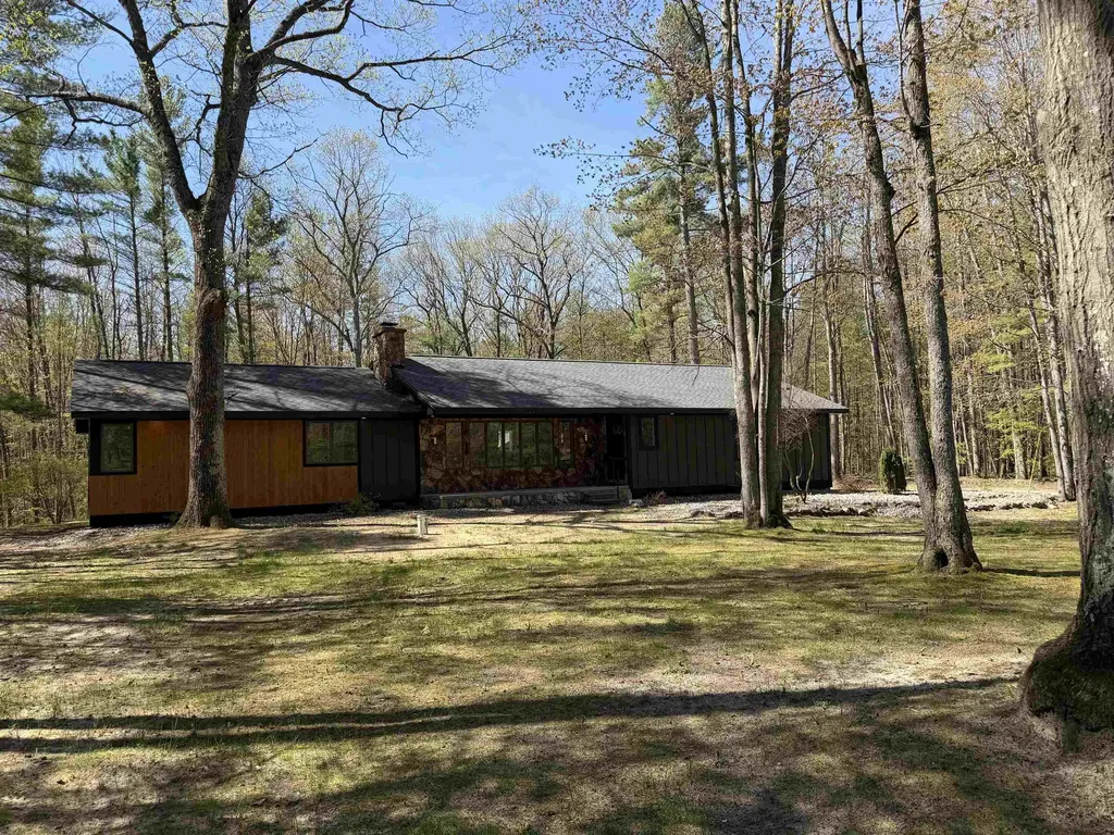 10852 NE Black Bear Road Kalkaska Township MI 49646