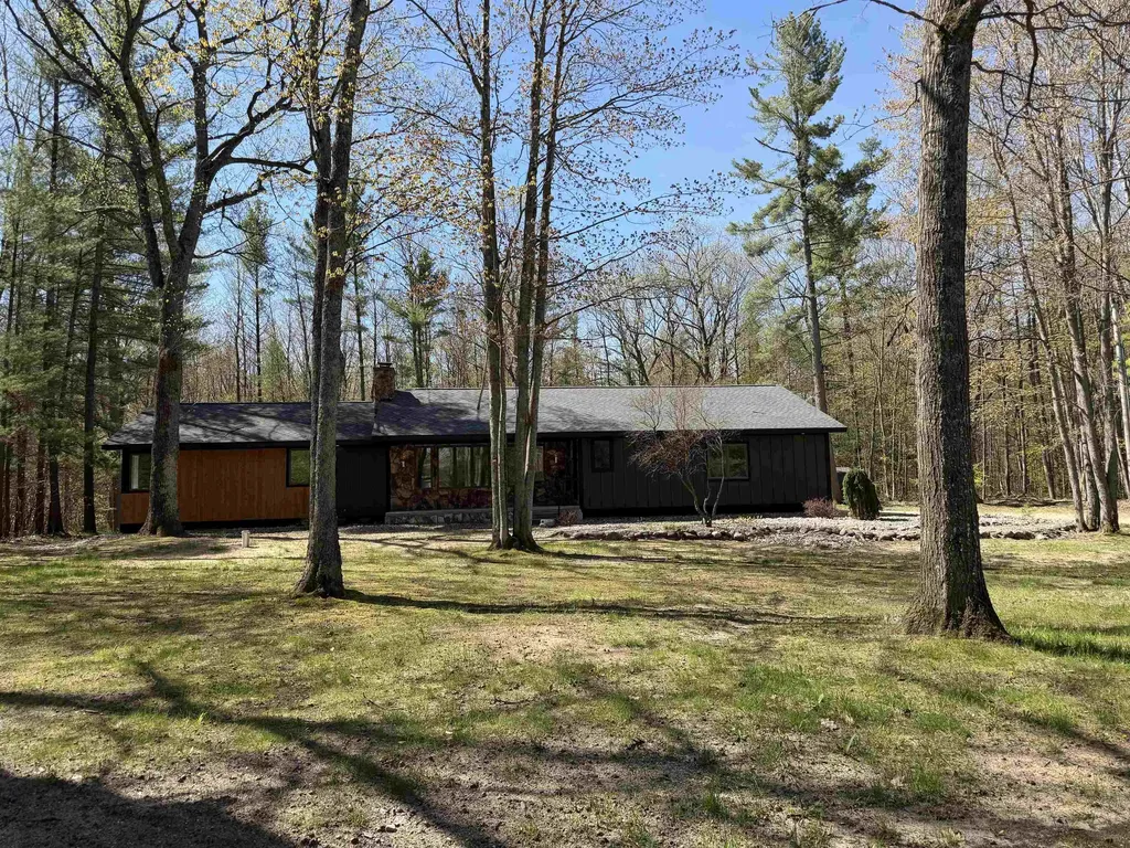 10852 NE Black Bear Road Kalkaska Township MI 49646