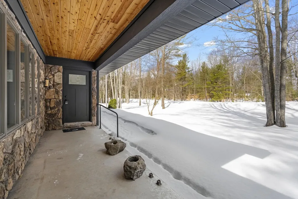 10852 NE Black Bear Road Kalkaska Township MI 49646