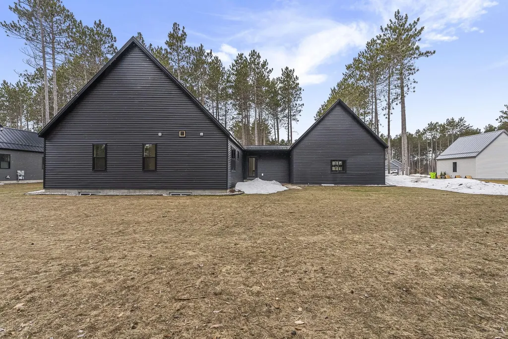 1928 Cascade Trail Long Lake Township MI 49685