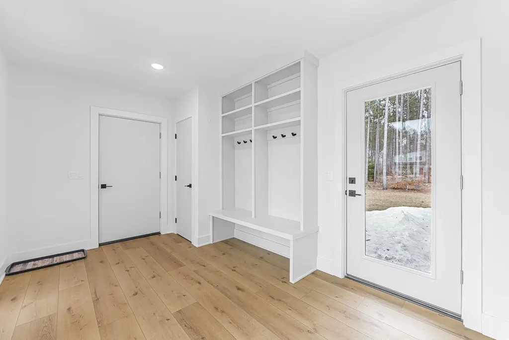 1928 Cascade Trail Long Lake Township MI 49685