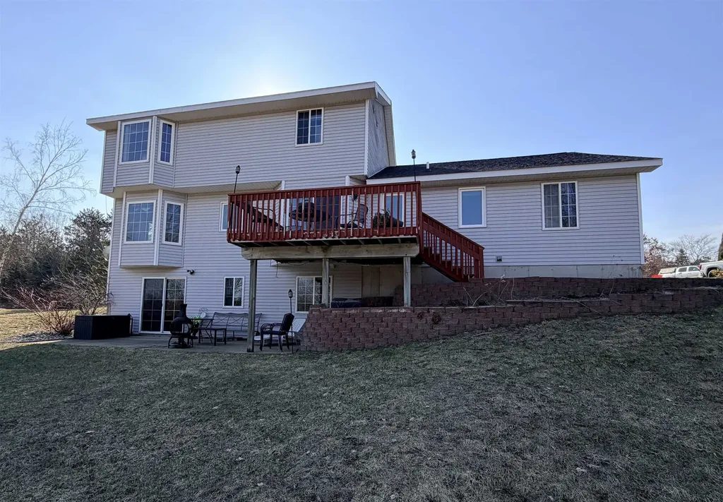 8956 Lamplighter Lane Clam Lake Township MI 49601