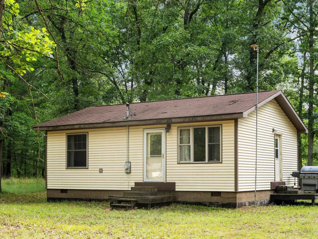 3815 Joseph Street Norman Township MI 49689