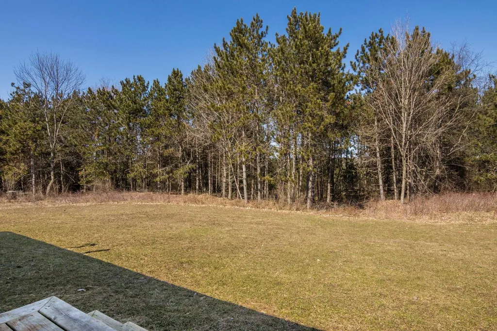 11782 Brettonwood Heights Drive Milton Township MI 49676