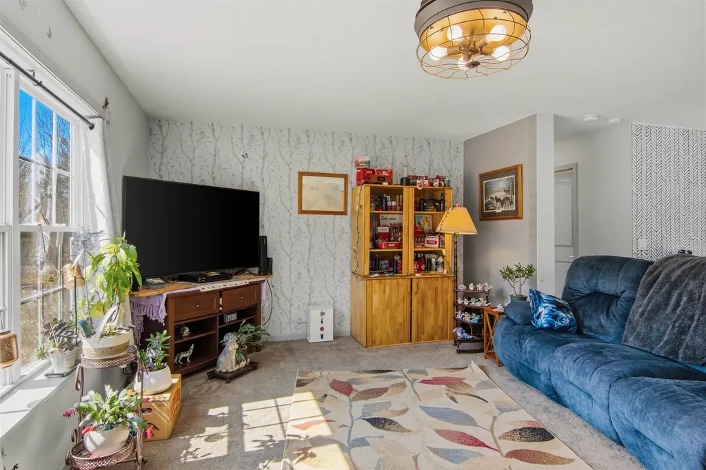 11782 Brettonwood Heights Drive Milton Township MI 49676