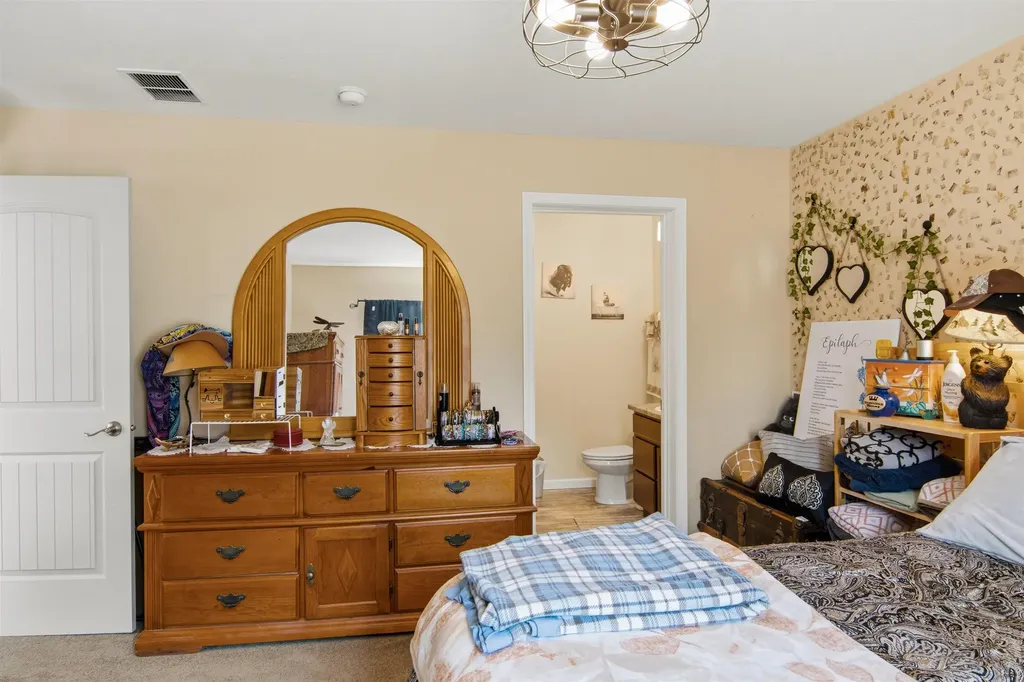 11782 Brettonwood Heights Drive Milton Township MI 49676