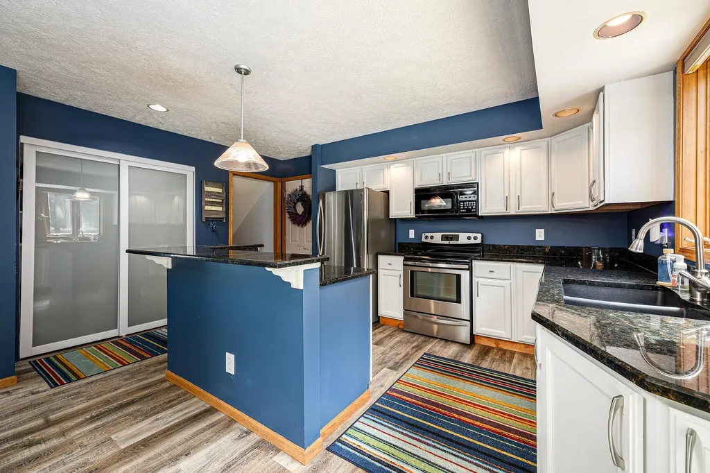 3850 Burlington Drive Acme Township MI 49690