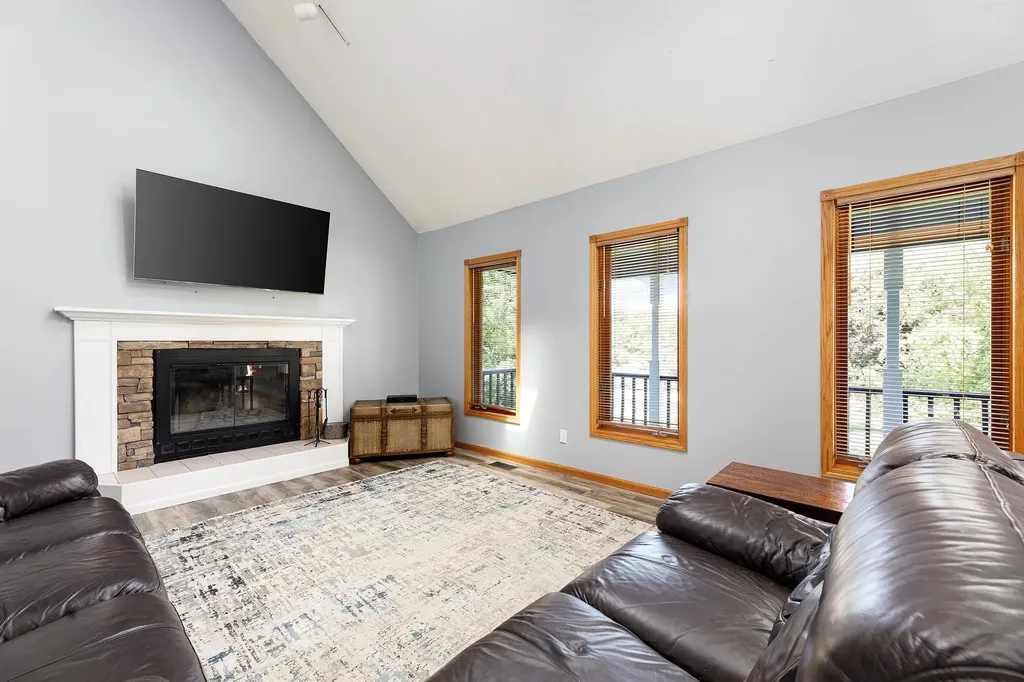 3850 Burlington Drive Acme Township MI 49690