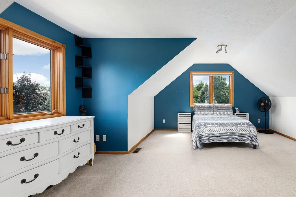 3850 Burlington Drive Acme Township MI 49690