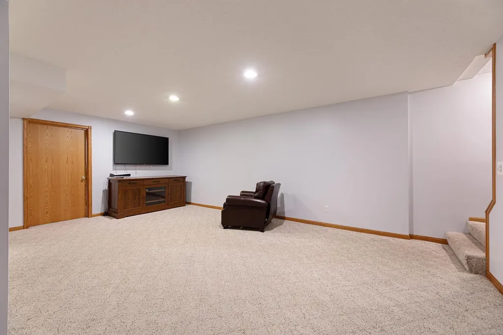 3850 Burlington Drive Acme Township MI 49690