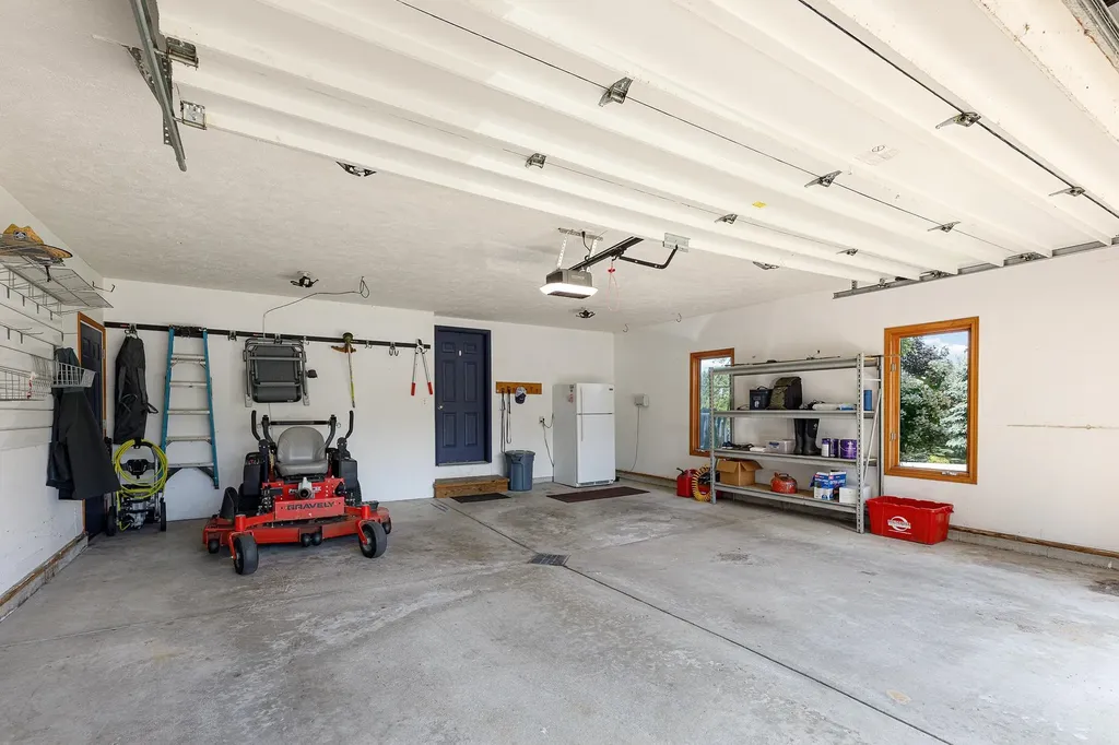 3850 Burlington Drive Acme Township MI 49690