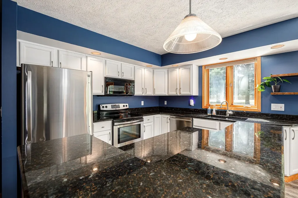 3850 Burlington Drive Acme Township MI 49690