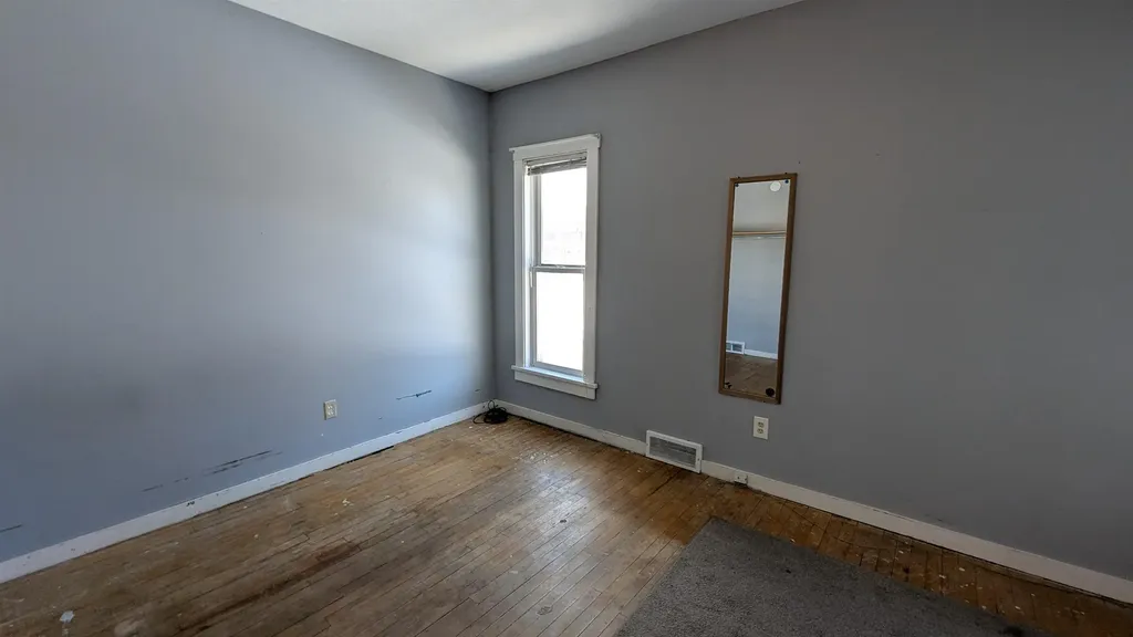 611 E Eighth Street Traverse City City MI 49686