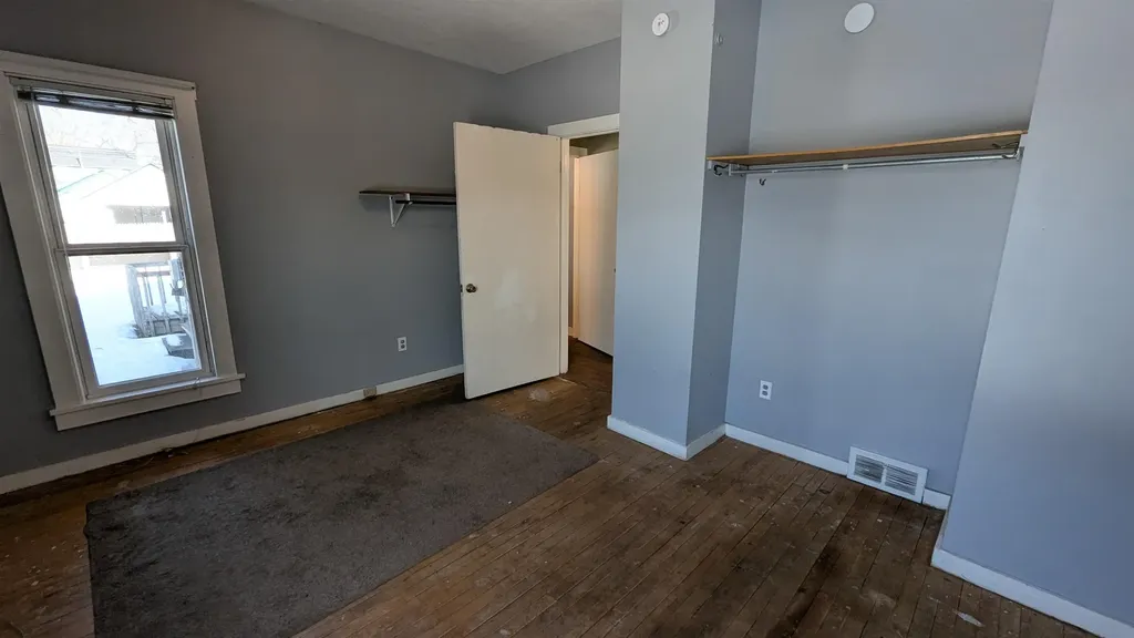 611 E Eighth Street Traverse City City MI 49686