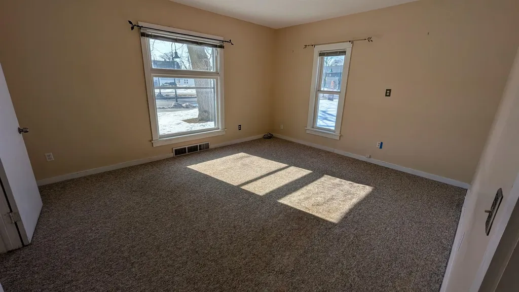 611 E Eighth Street Traverse City City MI 49686