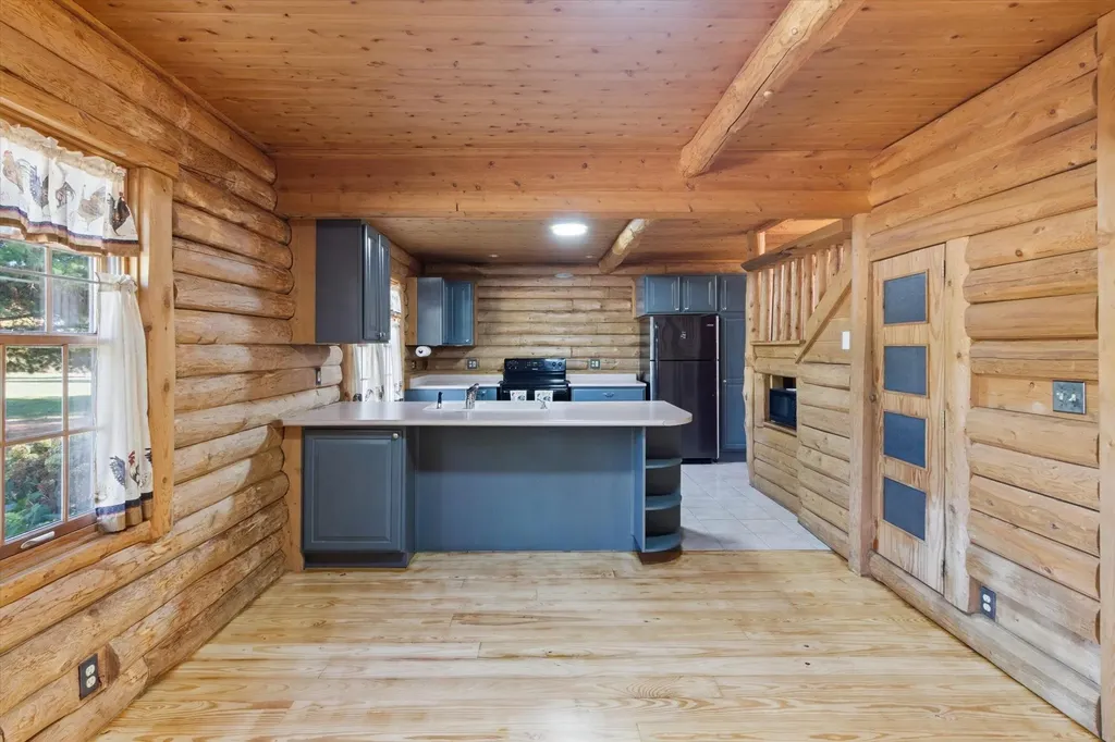 751 Hunters Ridge Marion Township MI 49665