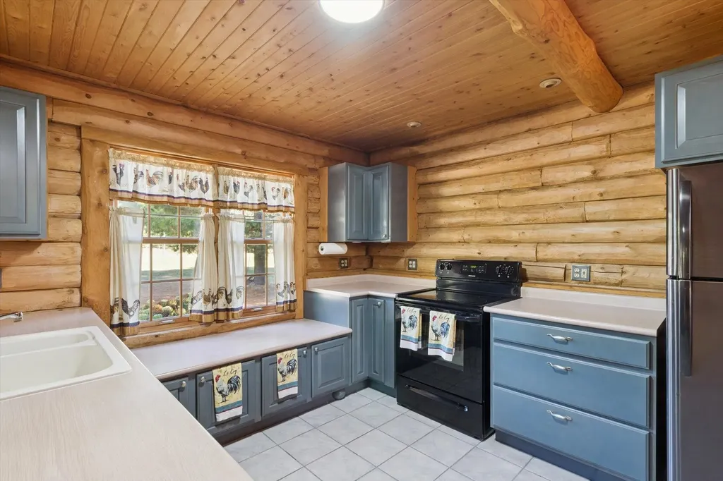 751 Hunters Ridge Marion Township MI 49665