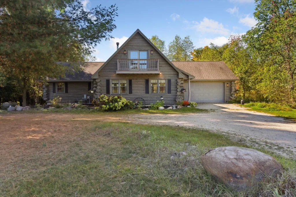 751 Hunters Ridge Marion Township MI 49665