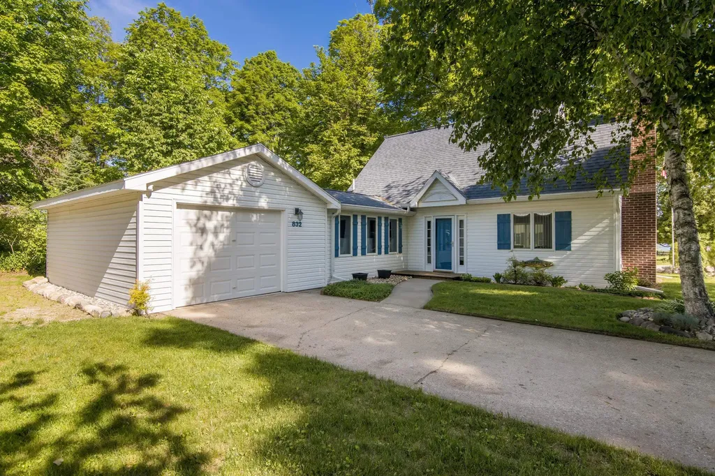 832 Deepwater Point Drive Forest Home Township MI 49615
