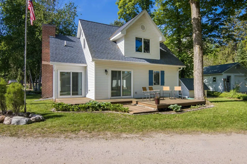 832 Deepwater Point Drive Forest Home Township MI 49615