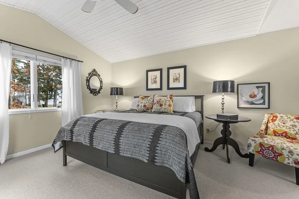 207 Birchwood Avenue Traverse City City MI 49685