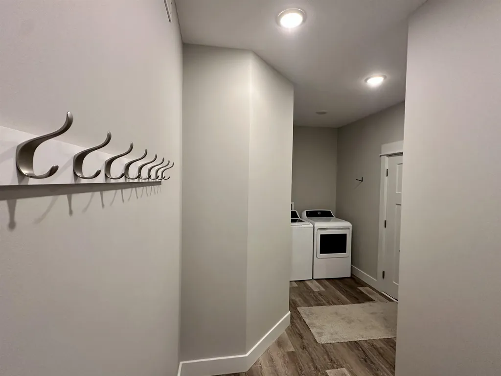 1947 Cascade Trail Long Lake Township MI 49685