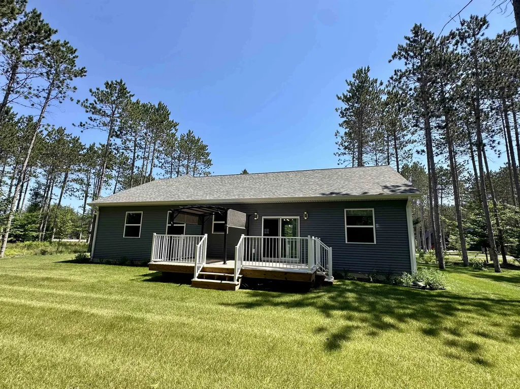 1947 Cascade Trail Long Lake Township MI 49685