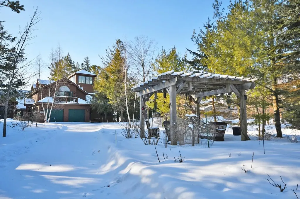 5227 W Northwood Drive Glen Arbor Township MI 49636