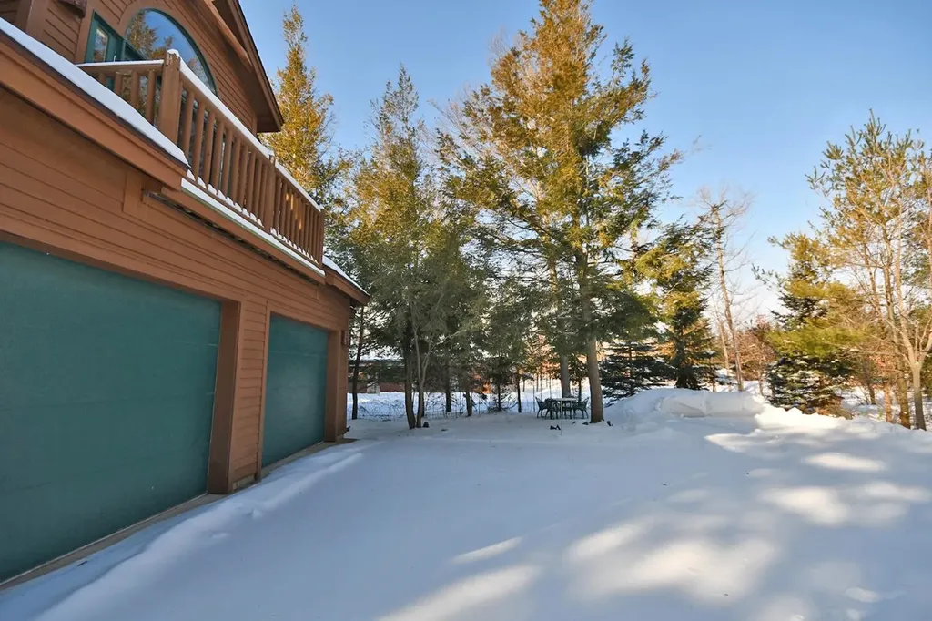 5227 W Northwood Drive Glen Arbor Township MI 49636