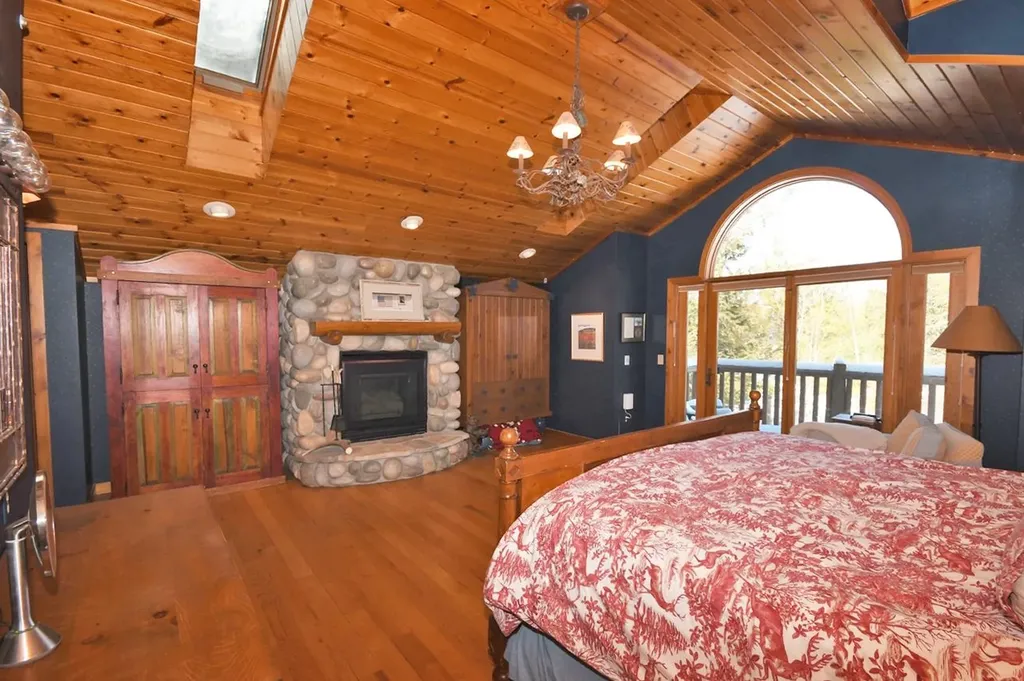 5227 W Northwood Drive Glen Arbor Township MI 49636
