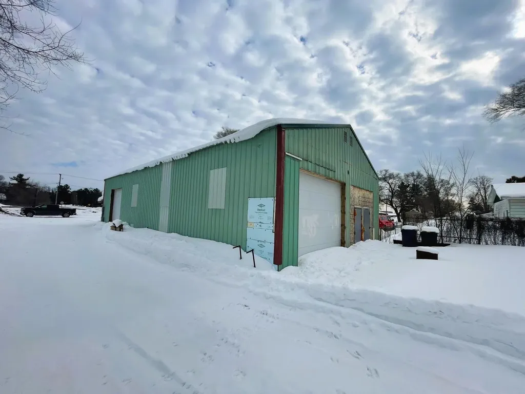 405 N Cedar Kalkaska Township MI 49646