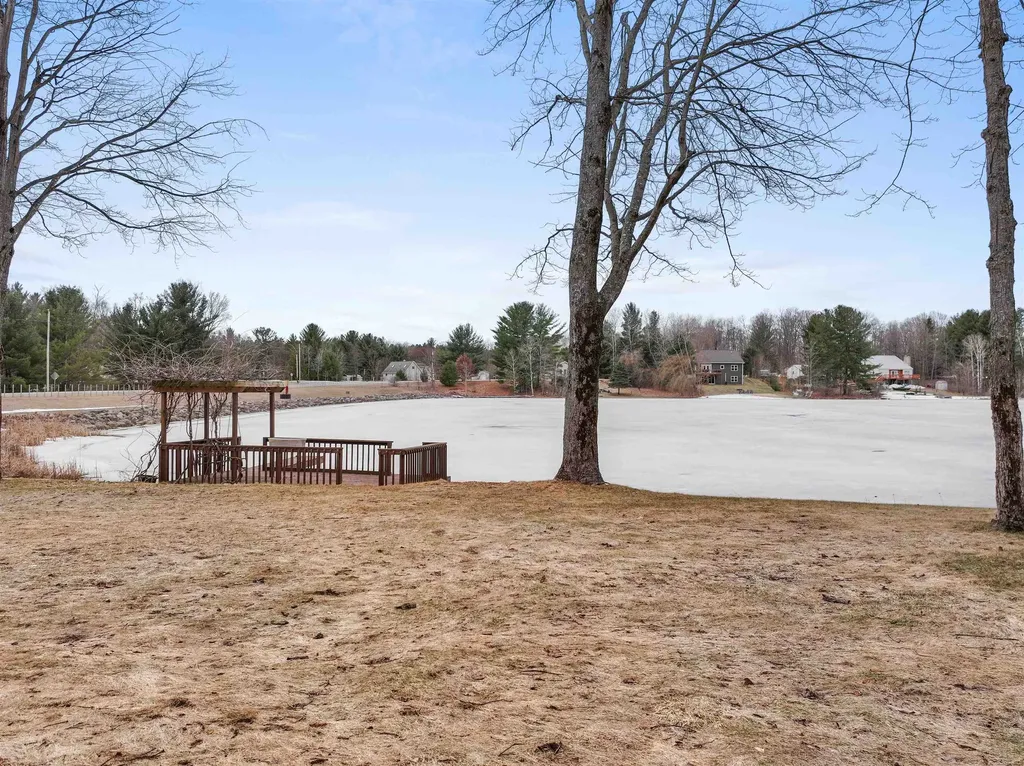 452 Gitchegumee Drive Hanover Township MI 49620