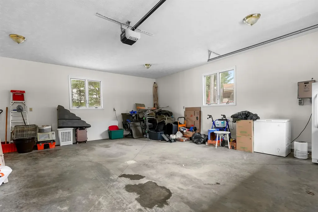 452 Gitchegumee Drive Hanover Township MI 49620