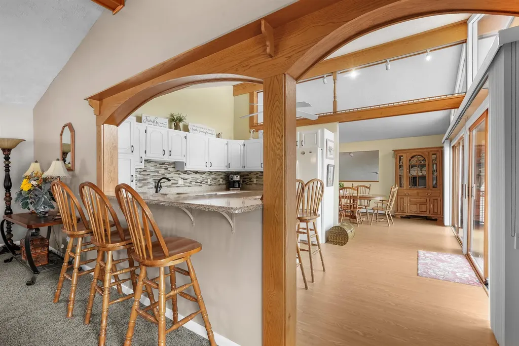 452 Gitchegumee Drive Hanover Township MI 49620