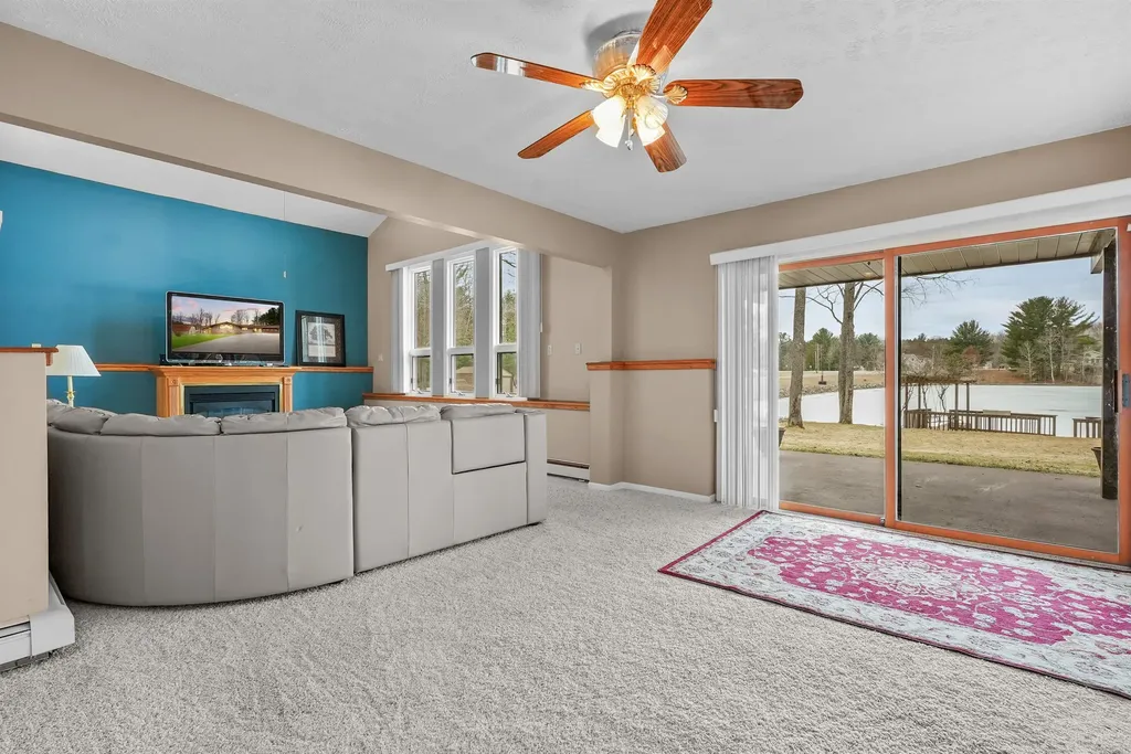 452 Gitchegumee Drive Hanover Township MI 49620