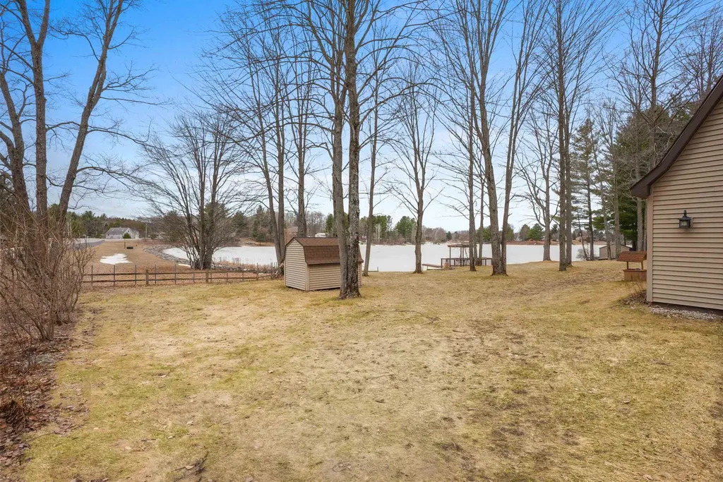 452 Gitchegumee Drive Hanover Township MI 49620