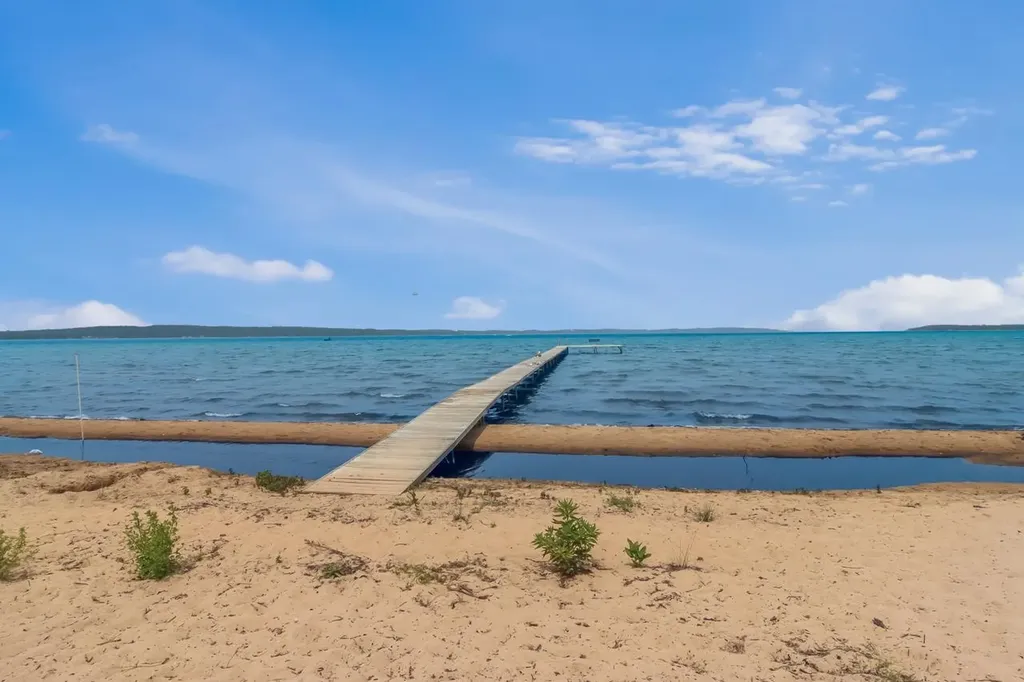2175 N Us-31 N East Bay Township MI 49686