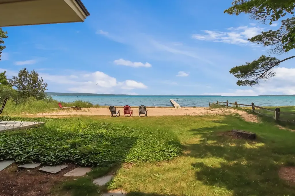 2175 N Us-31 N East Bay Township MI 49686