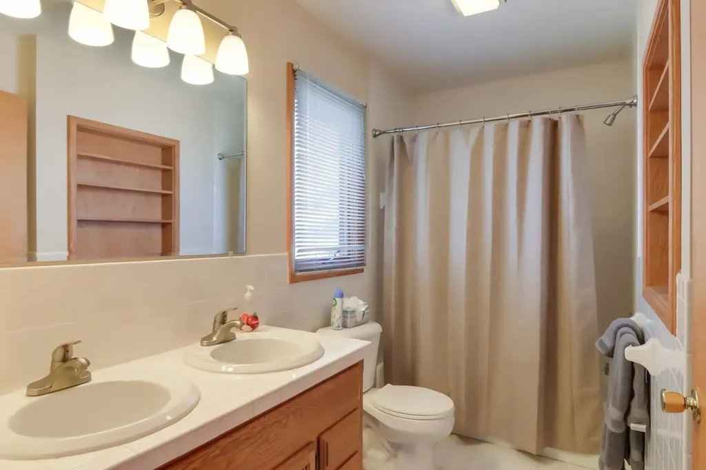 2175 N Us-31 N East Bay Township MI 49686