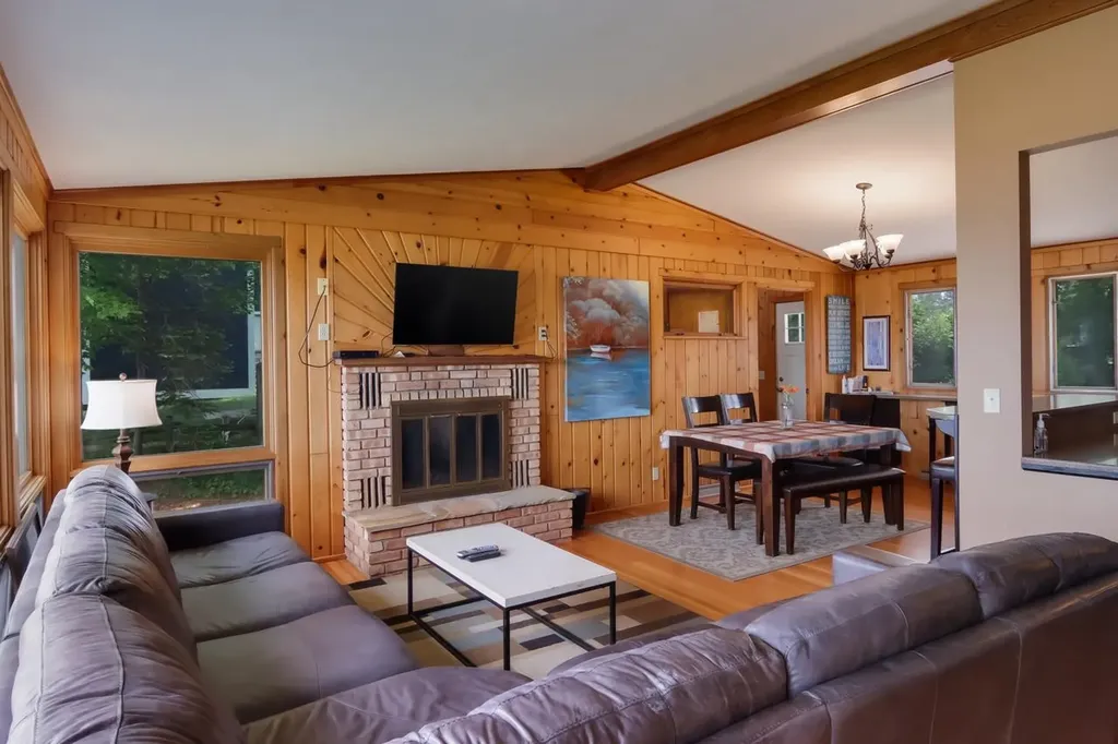 2175 N Us-31 N East Bay Township MI 49686