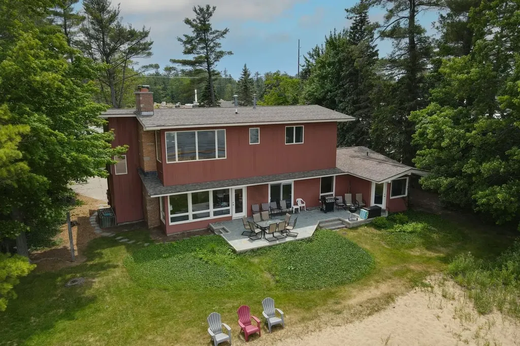 2175 N Us-31 N East Bay Township MI 49686