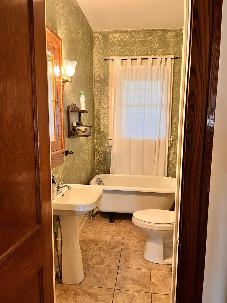 9580 E Shady Lane Bingham Township MI 49682