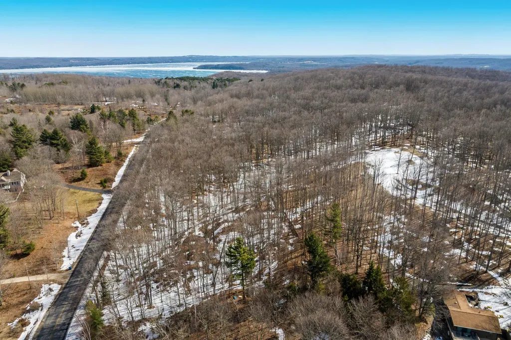 00 Glory Road Crystal Lake Township MI 49635