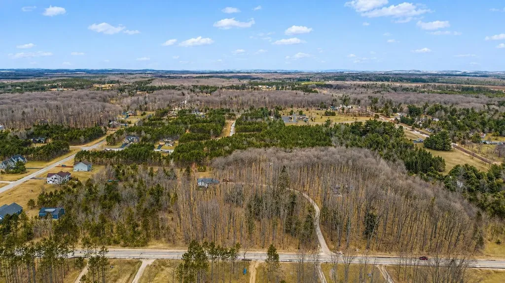 10186 Thiel Road Long Lake Township MI 49685