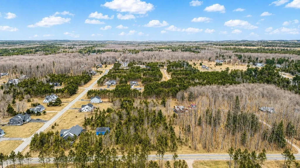 10186 Thiel Road Long Lake Township MI 49685