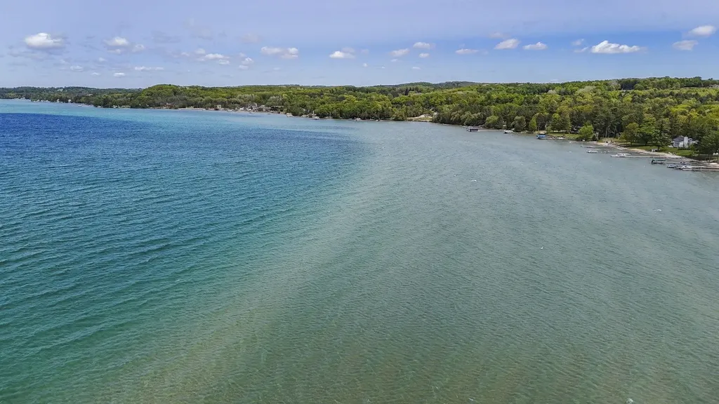 5882 Crystal Beach Road Clearwater Township MI 49676