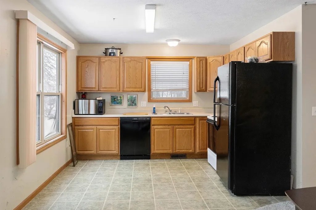 857 Maryjo Drive East Bay Township MI 49686