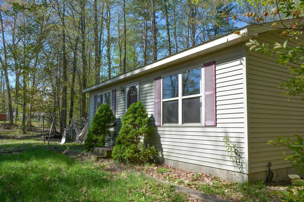 857 Maryjo Drive East Bay Township MI 49686